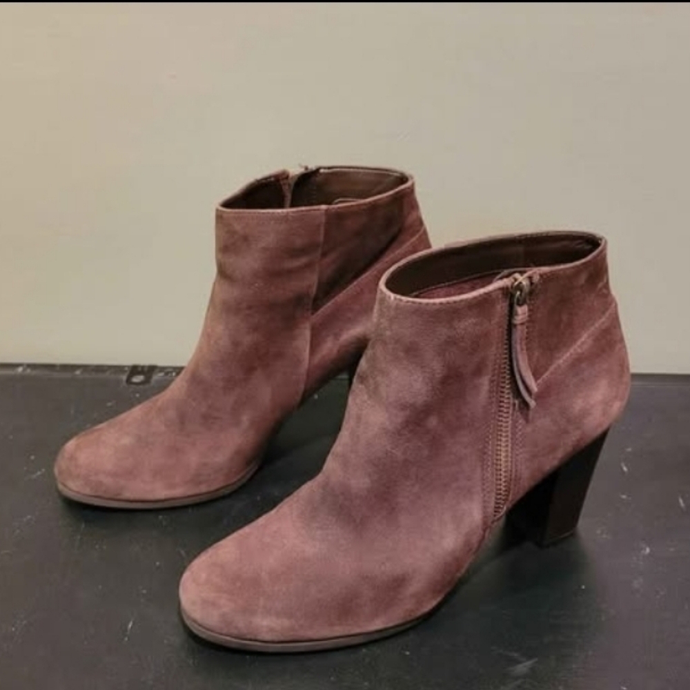 Cole Haan Davenport Suede Booties Ankle Boots, Women's Size 9.5, Dark Brown